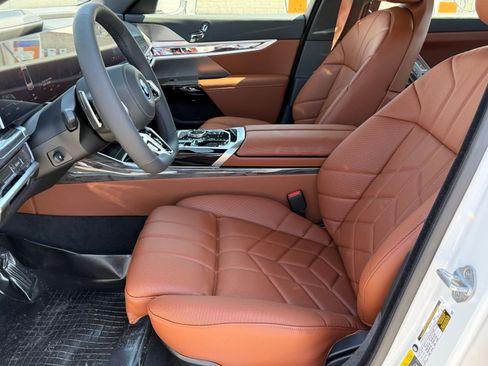 New 2026 BMW i7 eDrive50 w/ M Sport Package image 21