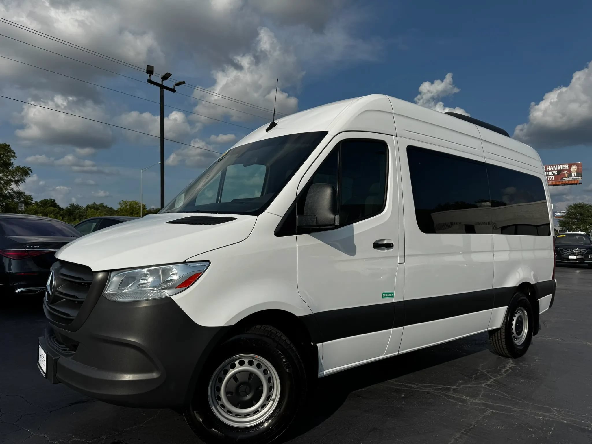 Used 2024 Mercedes-Benz Sprinter 2500 image 1