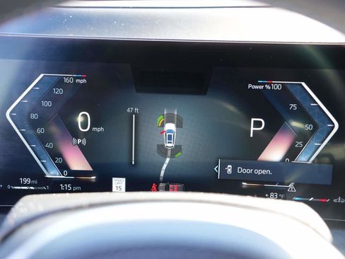 Certified 2023 BMW X7 M60i w/ Executive Package image 20