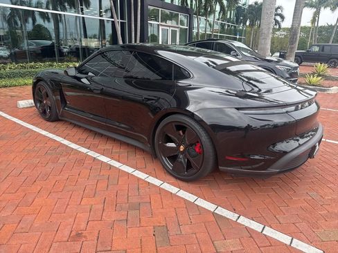 Used 2021 Porsche Taycan 4S image 7
