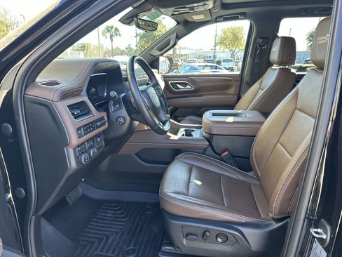 Used 2022 Chevrolet Tahoe High Country image 16