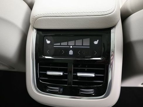 New 2026 Volvo XC60 B5 Ultra w/ Protection Package Premier image 35