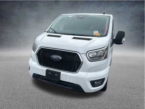 Used 2023 Ford Transit 350 XLT image 17