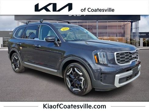 Used 2025 Kia Telluride S AWD/4WD image 1