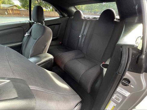 Used 2013 Chrysler 200 Touring image 27