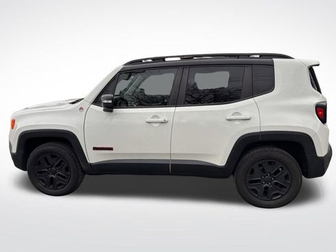 Used 2018 Jeep Renegade Trailhawk image 7