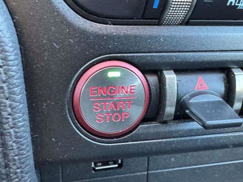 Used 2020 Ford Mustang Shelby GT500 w/ Technology Package image 22