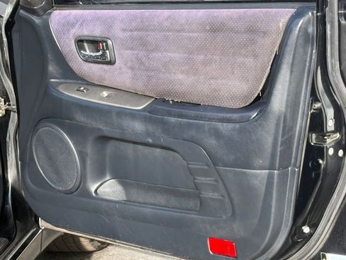 Used 2001 Lexus IS 300 image 31