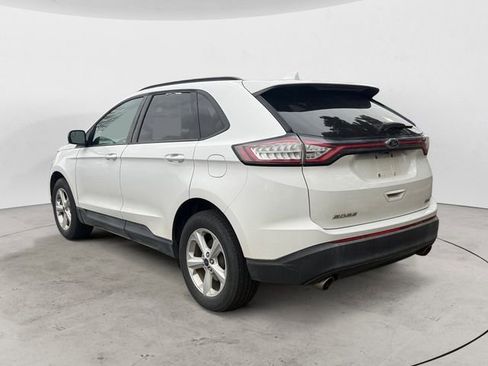 Used 2016 Ford Edge SE image 3