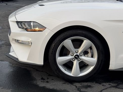 Used 2020 Ford Mustang Premium image 33