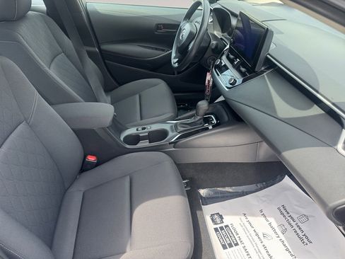 Used 2024 Toyota Corolla LE FWD image 15