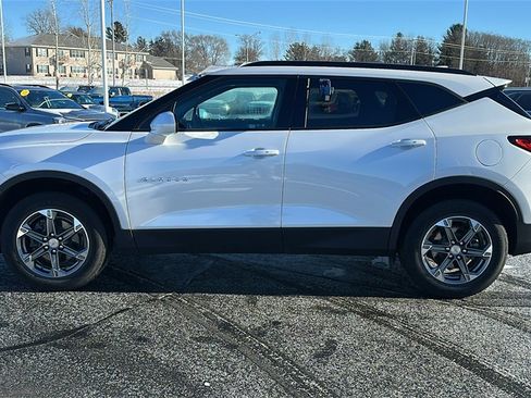 Used 2023 Chevrolet Blazer LT w/ Convenience Package image 4