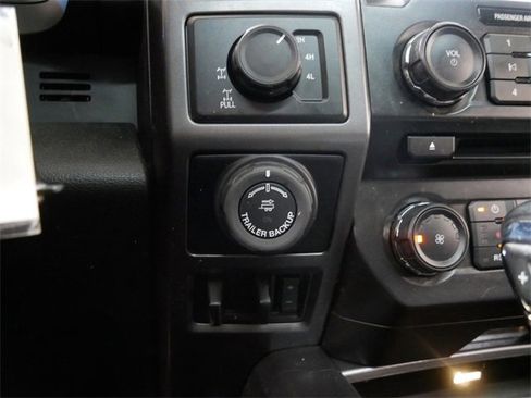 Used 2016 Ford F150 XLT w/ Equipment Group 302A Luxury image 24