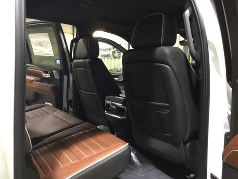 New 2024 GMC Sierra 2500 Denali Ultimate image 62