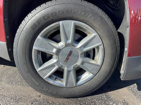 Used 2010 GMC Terrain SLE image 10