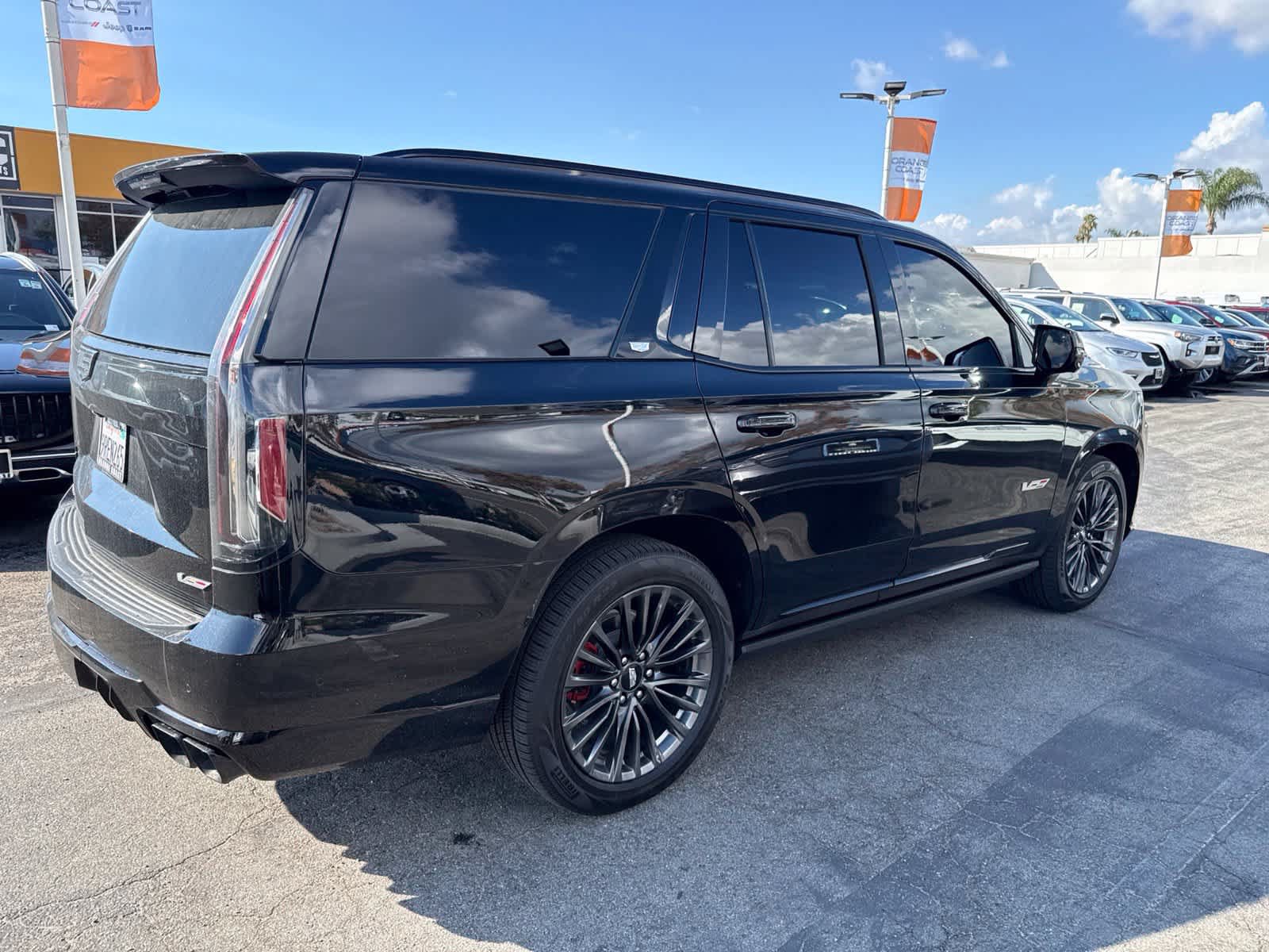 Used 2023 Cadillac Escalade V AWD/4WD image 11