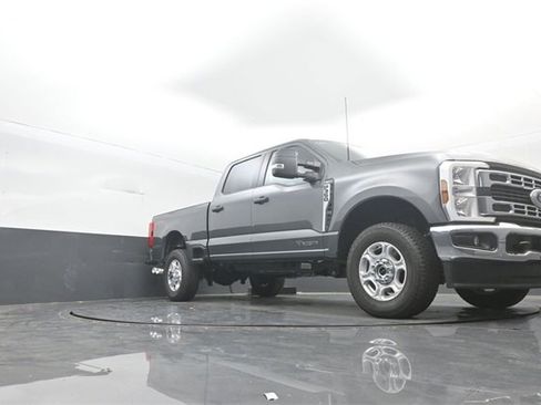 New 2026 Ford F350 XLT w/ FX4 Off-Road Package image 26