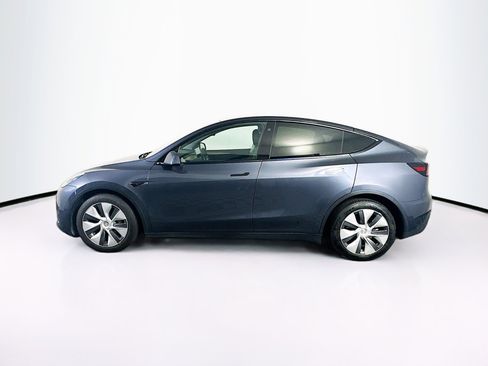 Used 2023 Tesla Model Y Long Range image 4