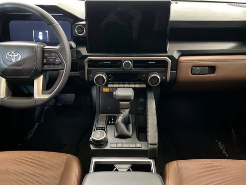 Used 2026 Toyota 4Runner Limited image 13