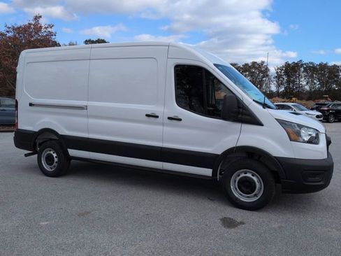 New 2026 Ford Transit 250 148 Medium Roof w/ Load Area Protection Package RWD image 2