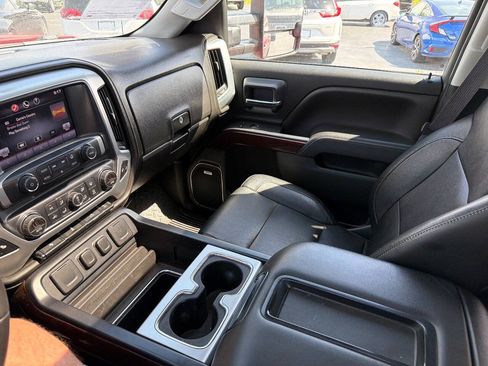 Used 2015 GMC Sierra 1500 SLT w/ SLT Crew Cab Value Package AWD/4WD image 16