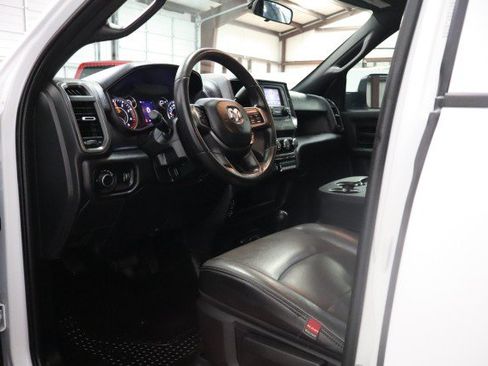 Used 2022 RAM 3500 Tradesman w/ Chrome Appearance Group AWD/4WD image 44