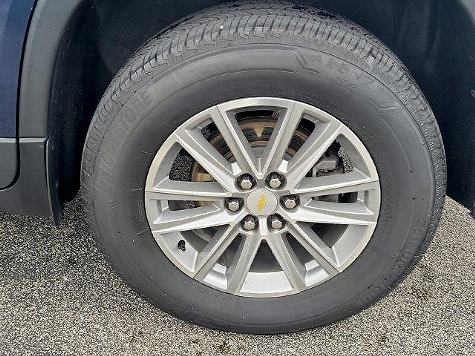 Used 2022 Chevrolet Traverse LT AWD/4WD image 13