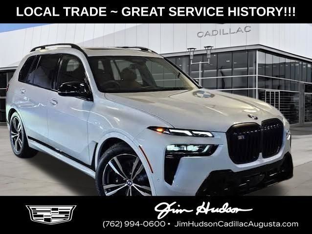 Used 2022 BMW X7 M50i AWD/4WD image 1