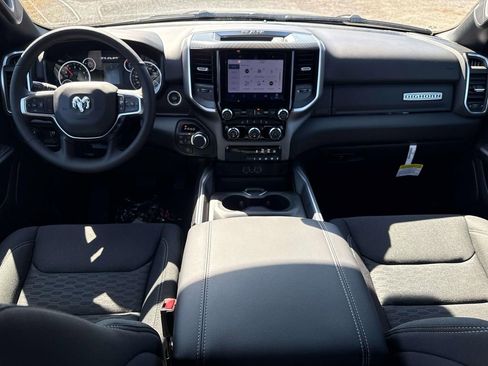 New 2025 RAM 1500 Big Horn AWD/4WD image 3