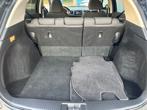 Used 2021 Honda HR-V EX image 35