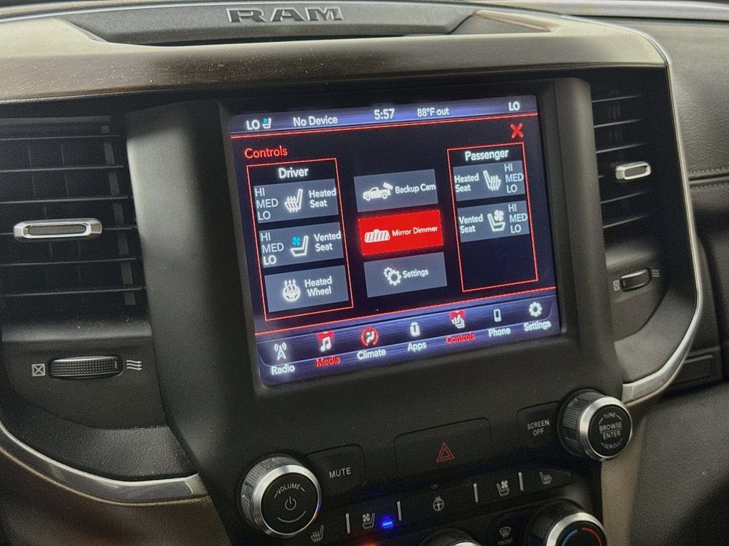Used 2021 RAM 1500 Laramie AWD/4WD image 18