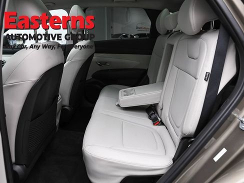 Used 2025 Hyundai Tucson SEL AWD/4WD image 22