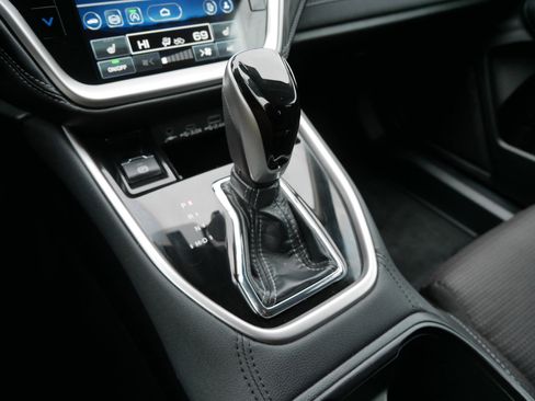 Used 2024 Subaru Outback Premium image 24