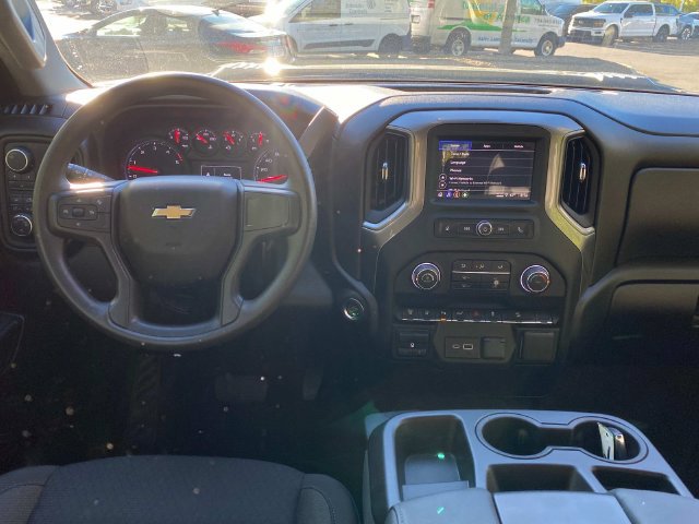 Used 2025 Chevrolet Silverado 2500 Custom w/ Custom Value Package AWD/4WD image 8