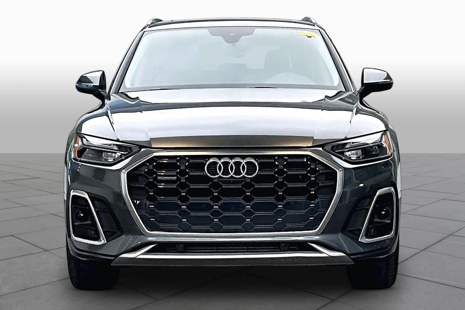 Used 2023 Audi Q5 2.0T Premium Plus w/ Premium Plus Package AWD/4WD image 4