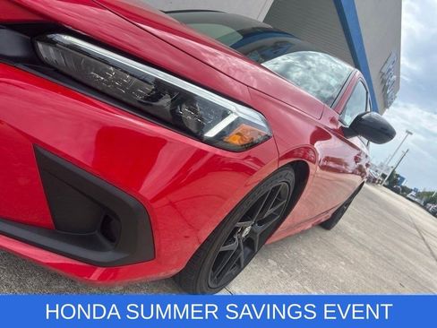Used 2024 Honda Civic Sport image 4