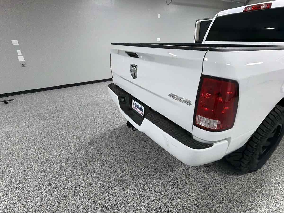 Used 2018 RAM 1500 Express w/ Express Value Package AWD/4WD image 24