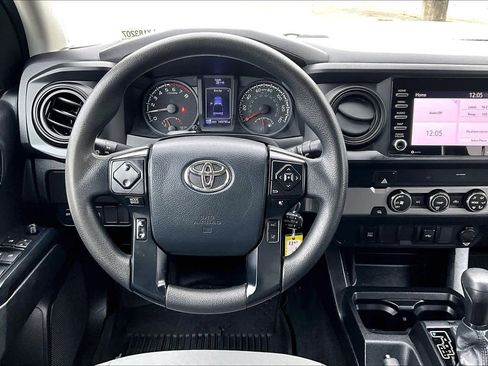 Used 2020 Toyota Tacoma SR w/ SR Convenience Package image 4