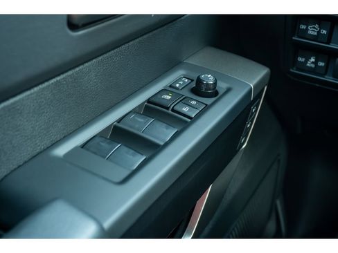 New 2026 Toyota Tundra Platinum AWD/4WD image 28