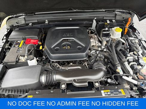 Used 2023 Jeep Wrangler Unlimited Sahara AWD/4WD image 23
