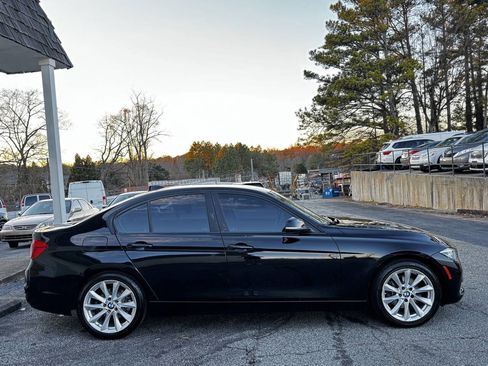 Used 2018 BMW 320i Sedan image 4