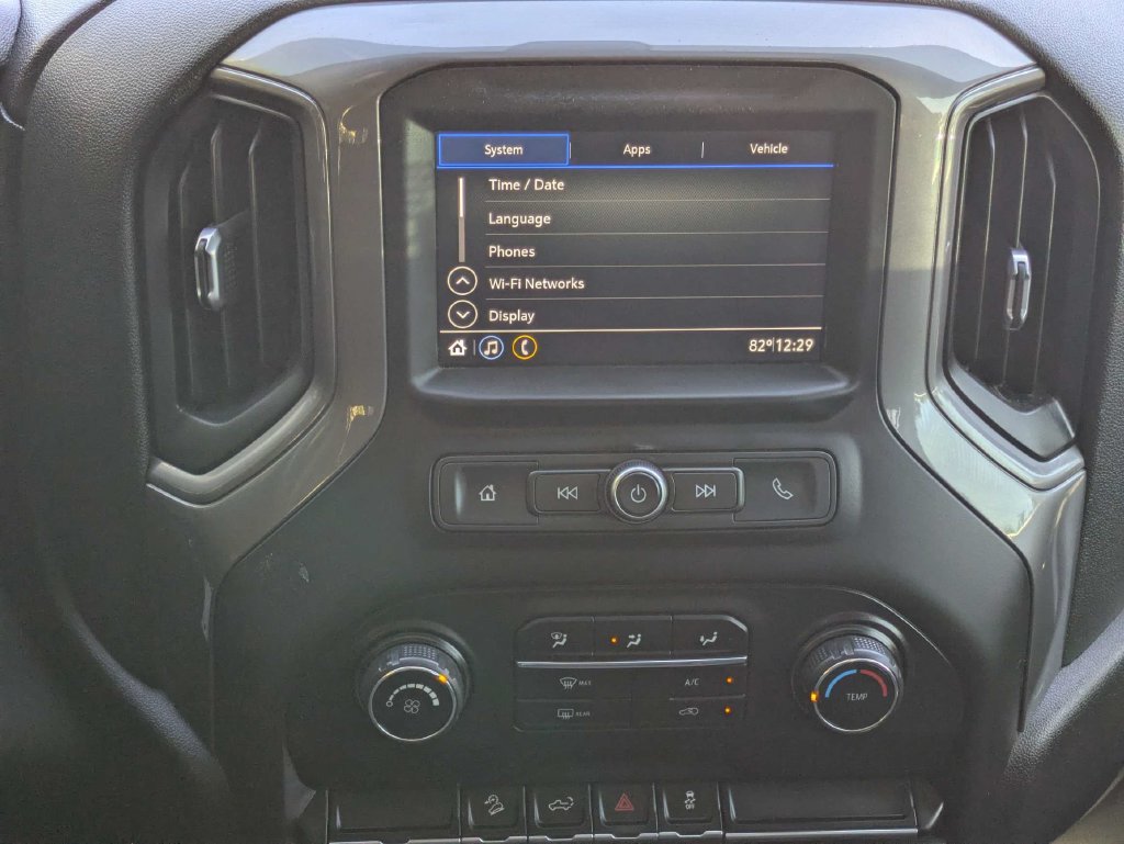 Used 2019 Chevrolet Silverado 1500 Custom Trail Boss w/ Custom Convenience Package AWD/4WD image 26