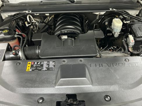 Used 2019 Chevrolet Tahoe Premier AWD/4WD image 19