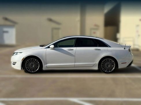 Used 2013 Lincoln MKZ Hybrid image 5