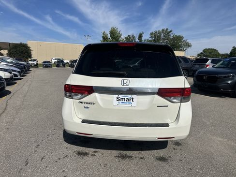 Used 2016 Honda Odyssey SE image 9