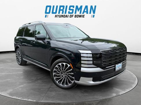 Used 2026 Hyundai Palisade Calligraphy FWD image 1