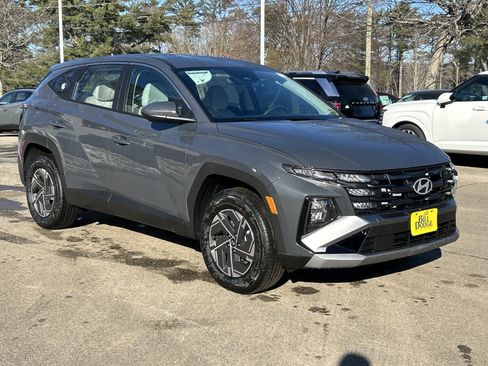 New 2026 Hyundai Tucson Blue SE w/ Tow & Go Package image 9