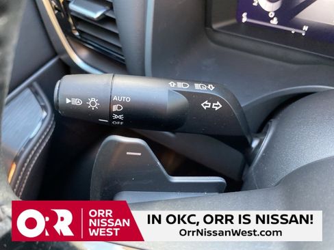 Used 2023 Nissan Rogue Platinum w/ Platinum Premium Package image 29