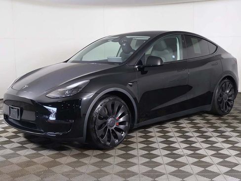 Used 2023 Tesla Model Y Performance AWD/4WD image 12