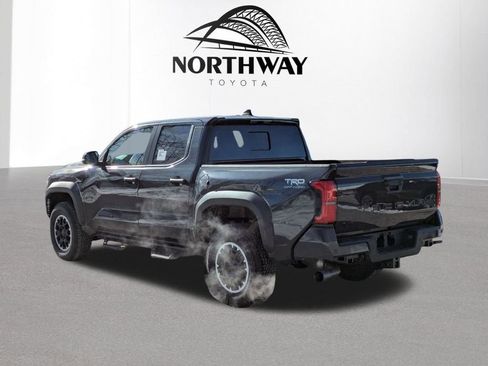 New 2026 Toyota Tacoma TRD Off-Road AWD/4WD image 4
